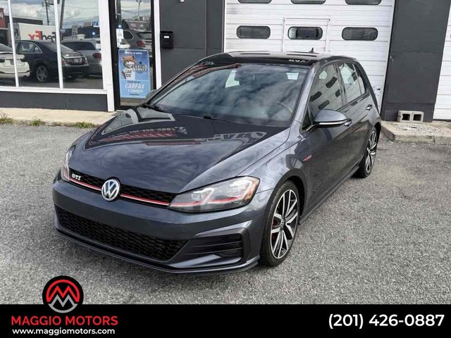 2018 Volkswagen Golf GTI SE FWD photo