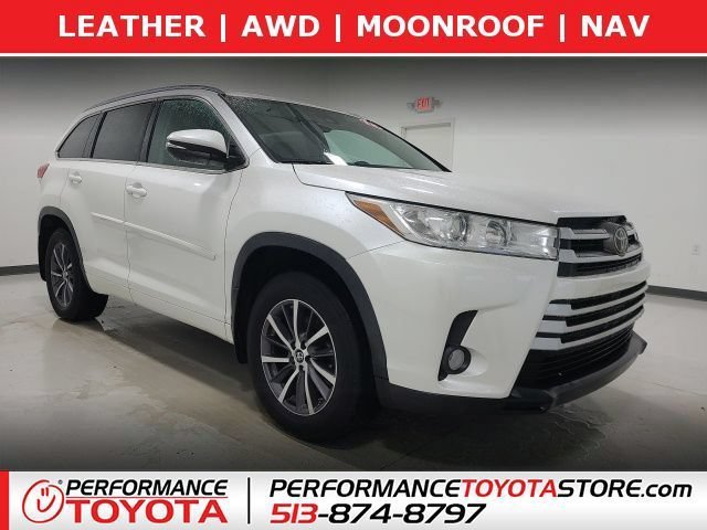 2018 Toyota Highlander XLE AWD photo