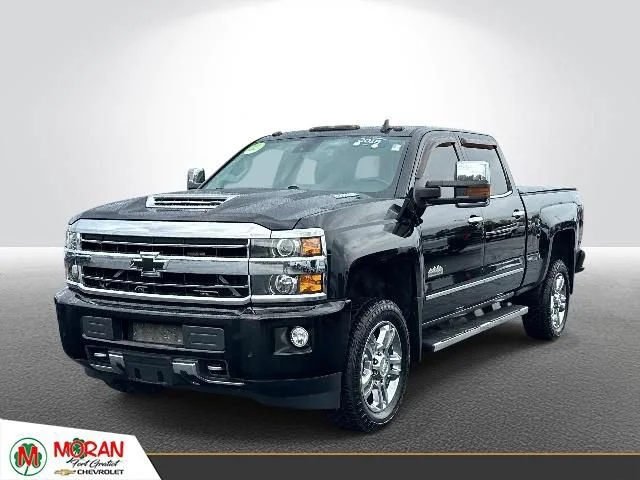 2018 Chevrolet Silverado 2500HD High Country 4WD photo