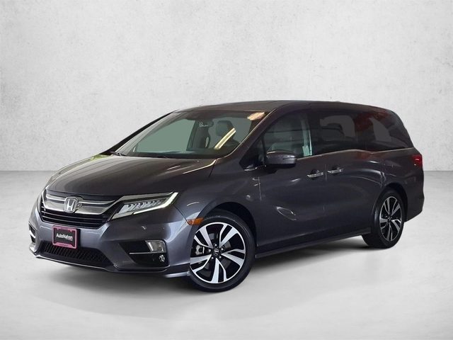 2018 Honda Odyssey Elite FWD photo