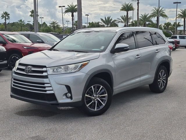 2018 Toyota Highlander XLE FWD photo