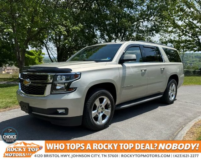 2016 Chevrolet Suburban LT 4WD photo