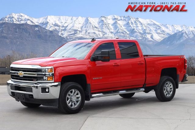 2018 Chevrolet Silverado 2500HD LT 4WD photo