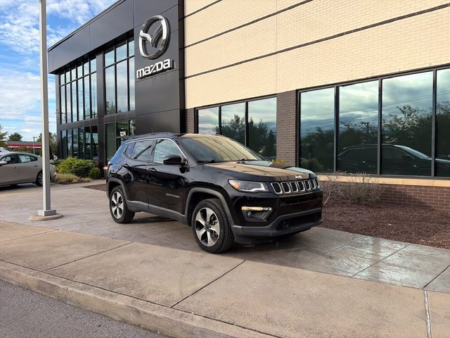 2018 Jeep Compass Latitude 4WD photo