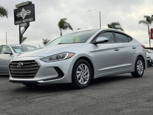 2018 Hyundai Elantra SE FWD photo