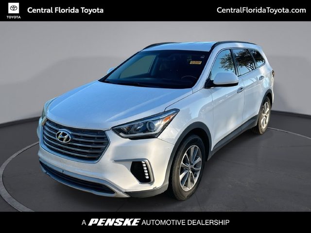 2017 Hyundai Santa Fe SE FWD photo