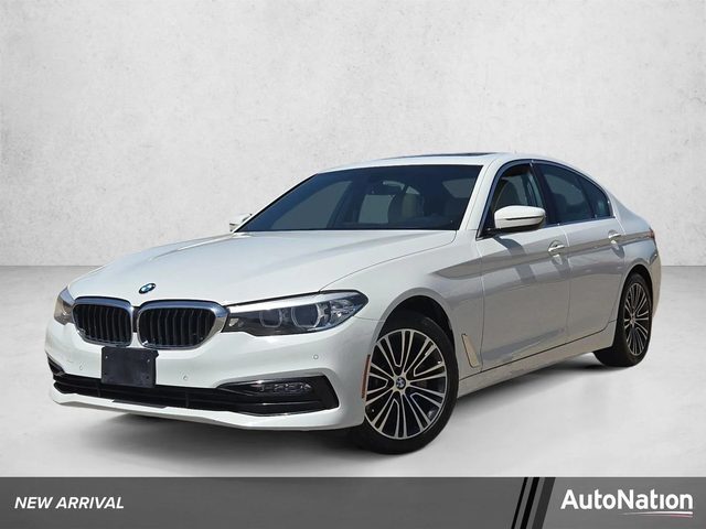 2018 BMW 5 Series 530i RWD photo