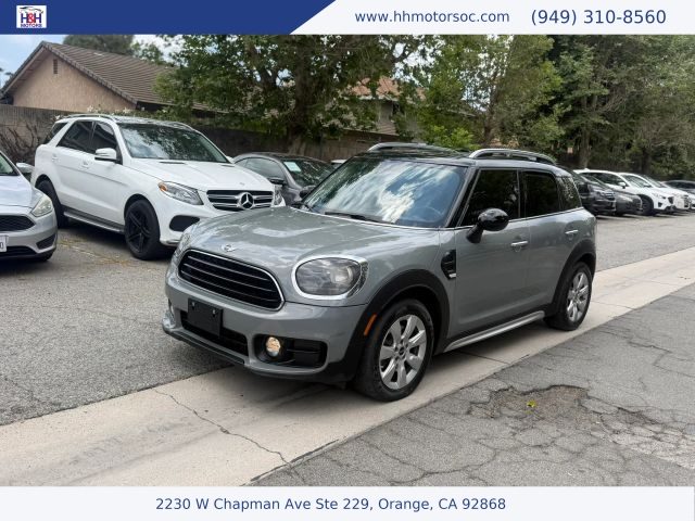 2018 MINI Countryman Cooper FWD photo