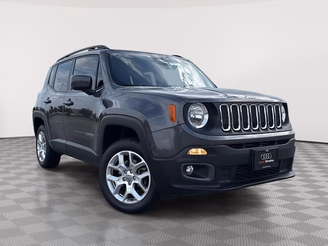 2017 Jeep Renegade Latitude 4WD photo