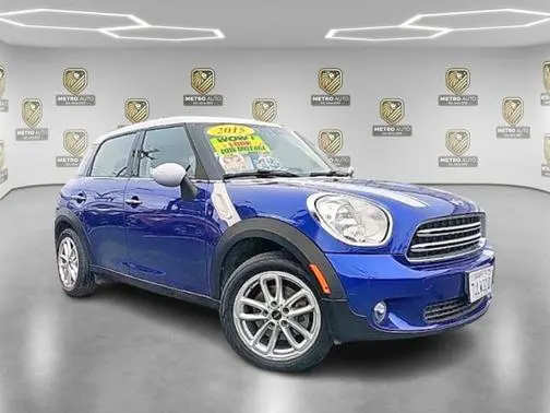 2015 MINI Countryman  FWD photo