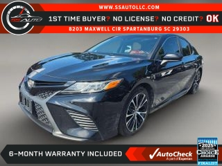 2018 Toyota Camry SE FWD photo