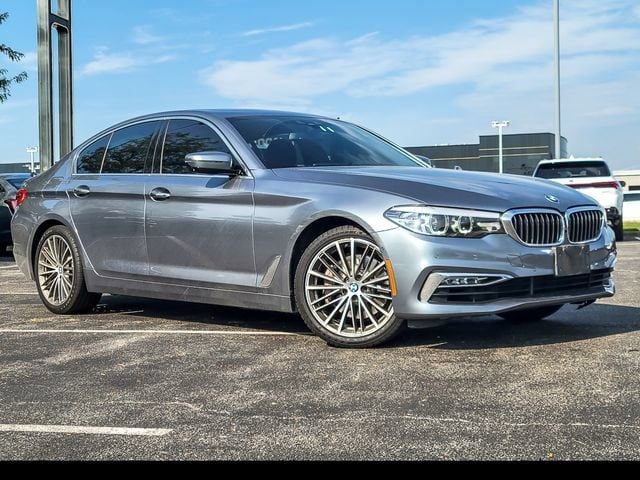2018 BMW 5 Series 530i xDrive AWD photo