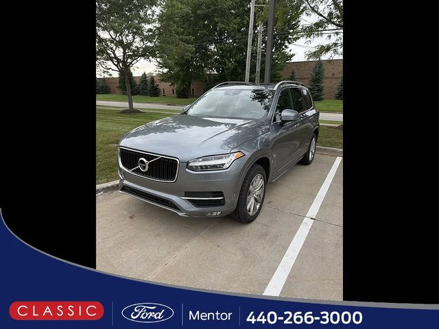 2018 Volvo XC90 Momentum AWD photo