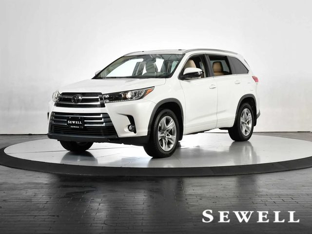 2018 Toyota Highlander Limited FWD photo