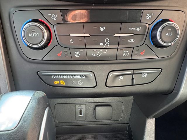 2018 Ford Escape SEL FWD photo