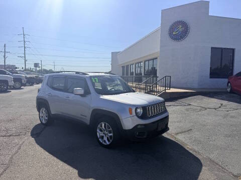 2017 Jeep Renegade Latitude FWD photo