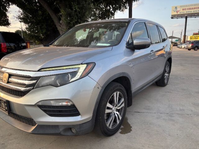 2018 Honda Pilot EX FWD photo
