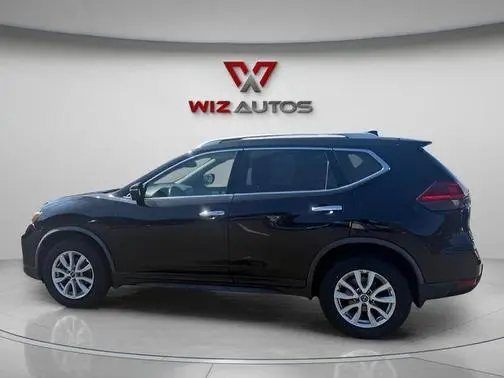 2018 Nissan Rogue SV AWD photo
