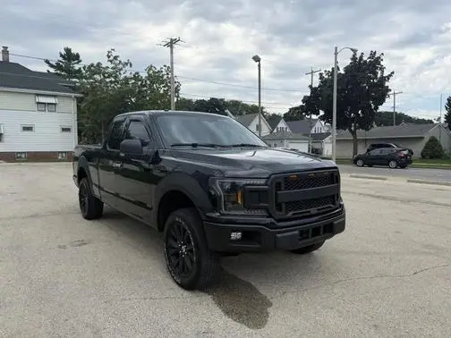 2018 Ford F-150 XLT 4WD photo