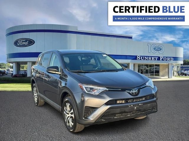 2018 Toyota RAV4 LE AWD photo