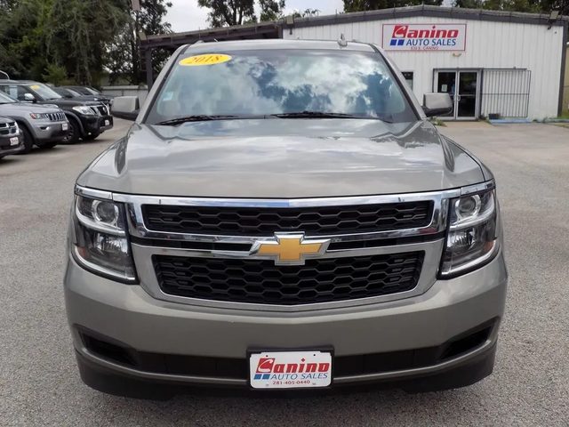 2018 Chevrolet Suburban LT RWD photo