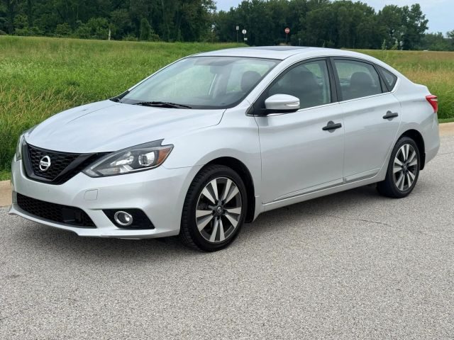 2018 Nissan Sentra SL FWD photo