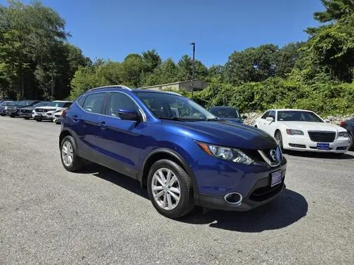 2018 Nissan Rogue Sport SV AWD photo