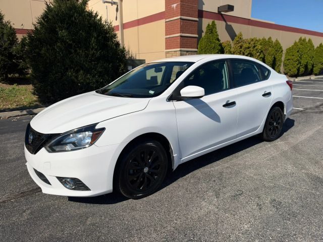 2018 Nissan Sentra SV FWD photo