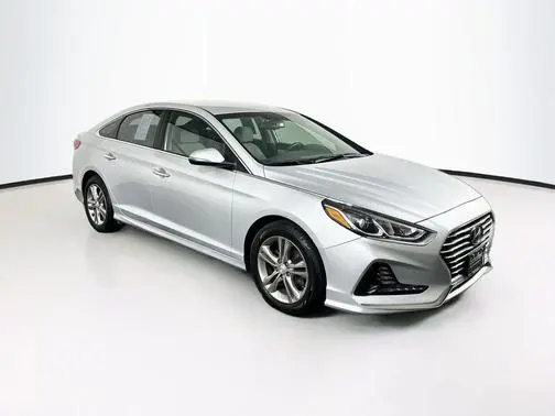 2018 Hyundai Sonata SEL FWD photo