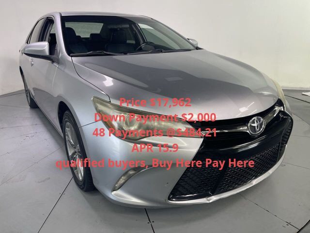 2017 Toyota Camry SE FWD photo