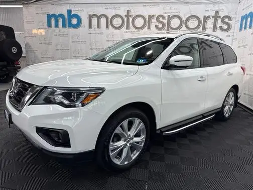 2018 Nissan Pathfinder SL 4WD photo
