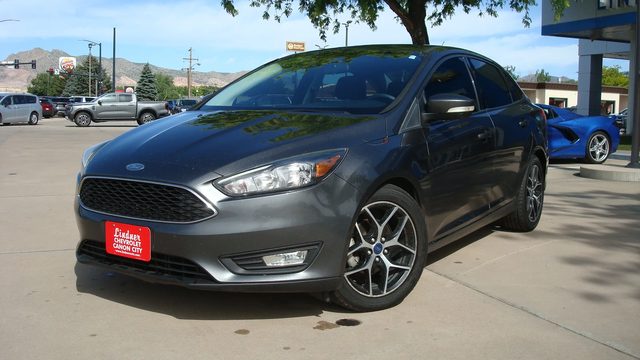 2018 Ford Focus SEL FWD photo