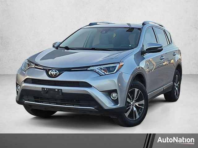 2018 Toyota RAV4 XLE FWD photo