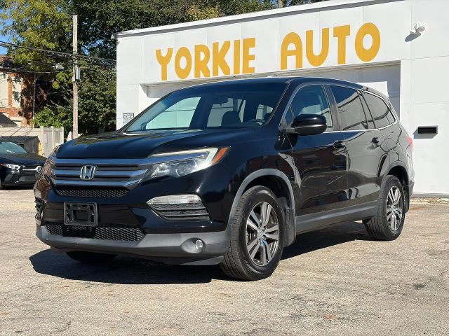 2018 Honda Pilot EX FWD photo