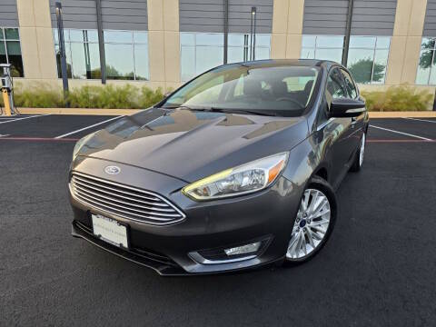 2018 Ford Focus Titanium FWD photo