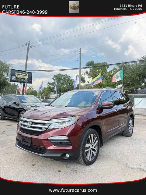 2018 Honda Pilot Touring FWD photo