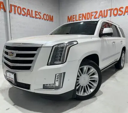 2018 Cadillac Escalade Premium Luxury 4WD photo