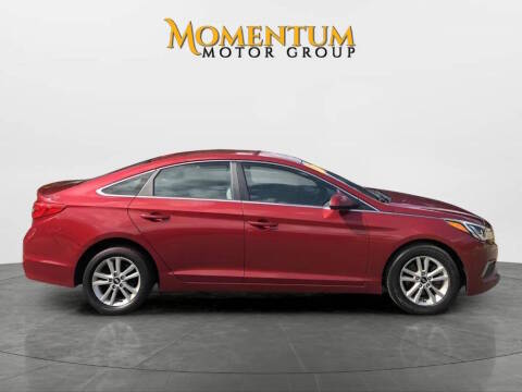 2016 Hyundai Sonata 2.4L FWD photo