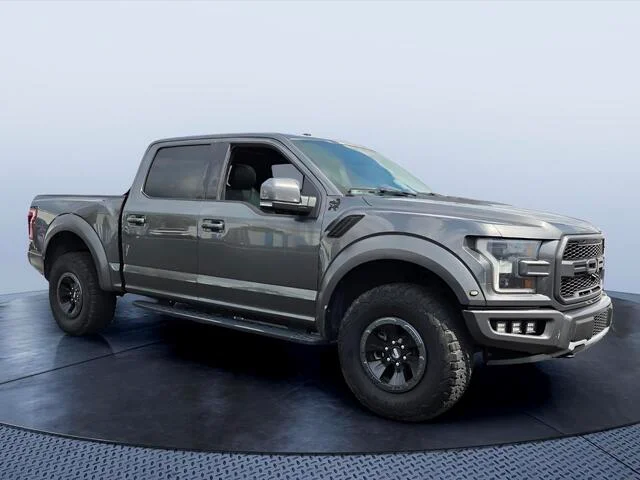 2018 Ford F-150 Raptor 4WD photo