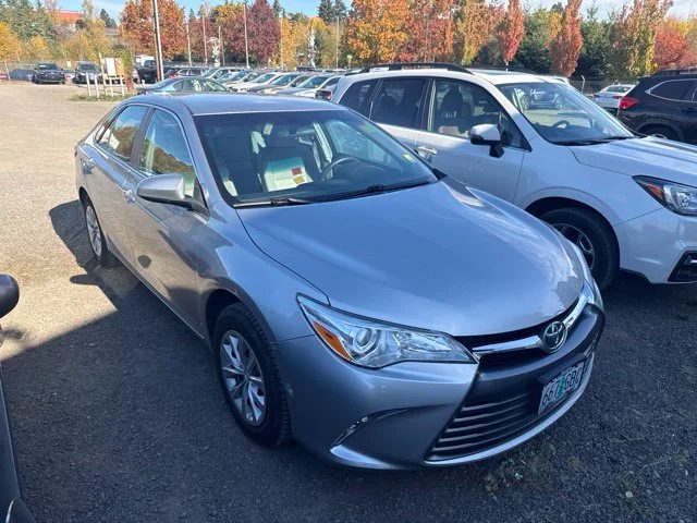 2017 Toyota Camry LE FWD photo