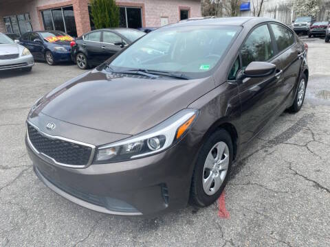 2017 Kia Forte LX FWD photo