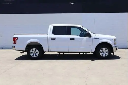 2017 Ford F-150 XLT RWD photo