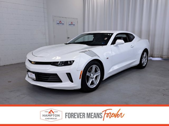2018 Chevrolet Camaro 1LT RWD photo