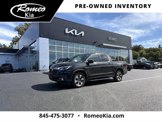2018 Honda Ridgeline RTL-T AWD photo