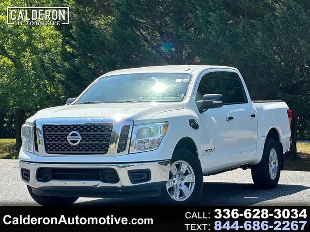 2017 Nissan Titan SV 4WD photo
