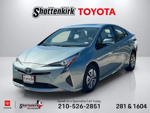 2018 Toyota Prius Four FWD photo