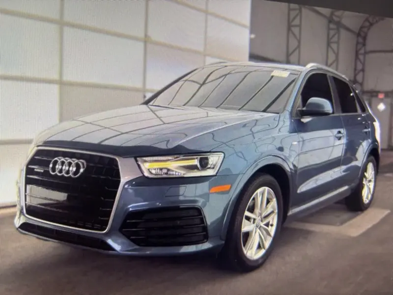 2018 Audi Q3 Premium AWD photo