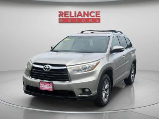 2015 Toyota Highlander XLE AWD photo