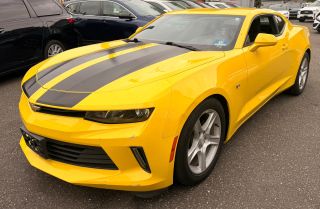 2018 Chevrolet Camaro 1LT RWD photo