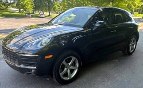 2018 Porsche Macan AWD photo